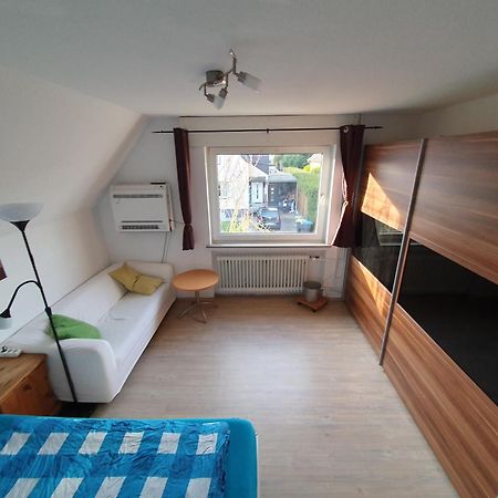Privat bewohntes Haus ZUR ALLEINNUTZUNG mit Garten und Terrasse - im Kurort Bad Salzuflen Exterior foto