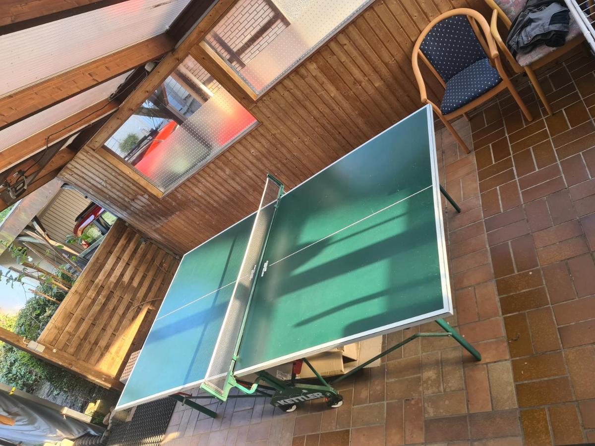Privat bewohntes Haus ZUR ALLEINNUTZUNG mit Garten und Terrasse - im Kurort Bad Salzuflen Exterior foto