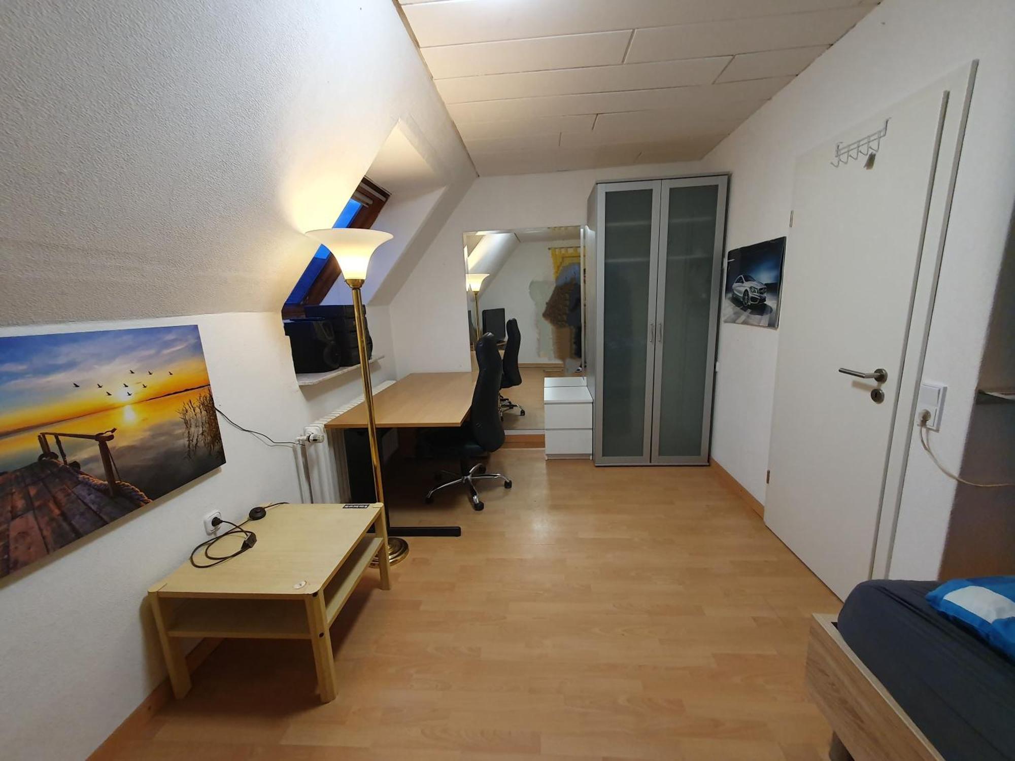 Privat bewohntes Haus ZUR ALLEINNUTZUNG mit Garten und Terrasse - im Kurort Bad Salzuflen Exterior foto